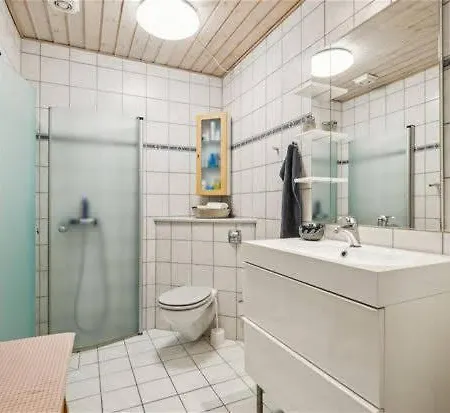Spacious Foresthouse With Stunning View Ydby